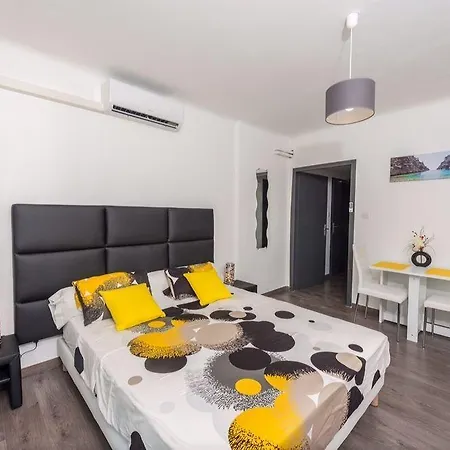 Le Royal Apartmanhotel